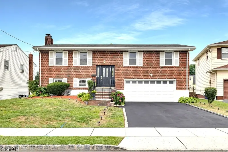 2687 Hawthorne Ave, Union, NJ 07083 - #2