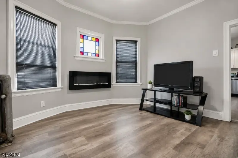 296-298 N Park St, East Orange, NJ 07017 - #3