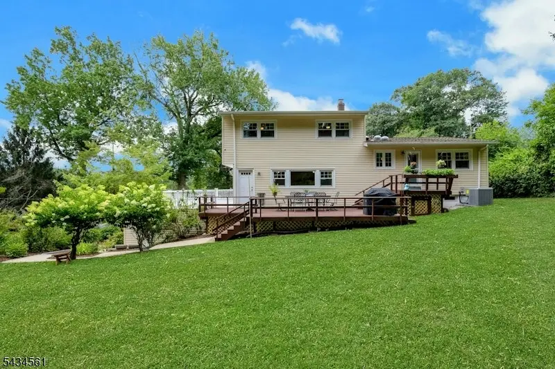 340 Central Ave, Mountainside, NJ 07092 - #2