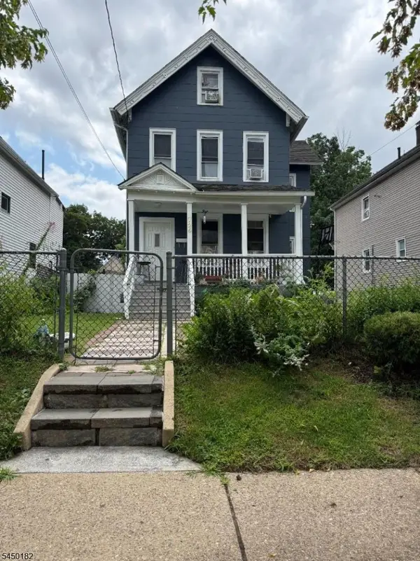 725 W 3rd St, Plainfield City, NJ 07060