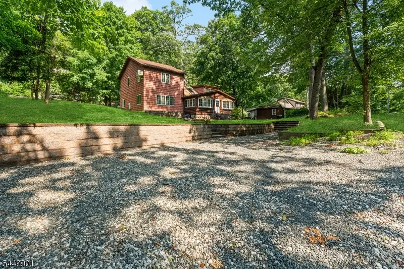 57 Dogwood Ln, Hewitt, NJ 07421 - #1