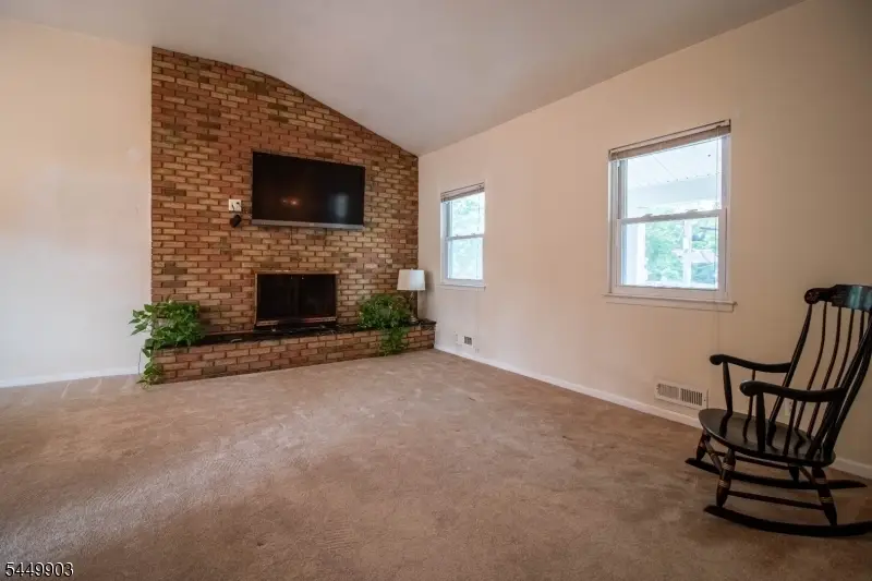 7 Cortland Dr, Franklin, NJ 08873 - #3