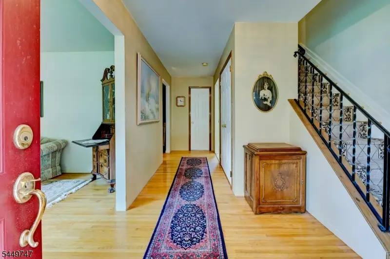 2 Pembroke Ct, Oak Ridge, NJ 07438 - #2