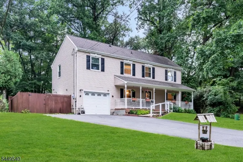 23 Leo Ave, Hopatcong, NJ 07874 - #2