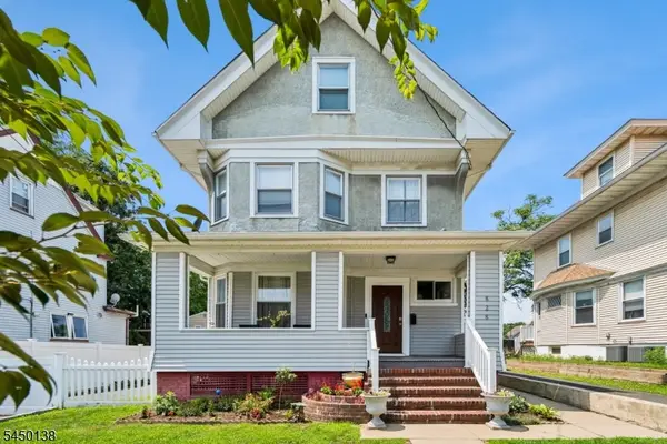 826 Degraw Ave, Newark City, NJ 07104