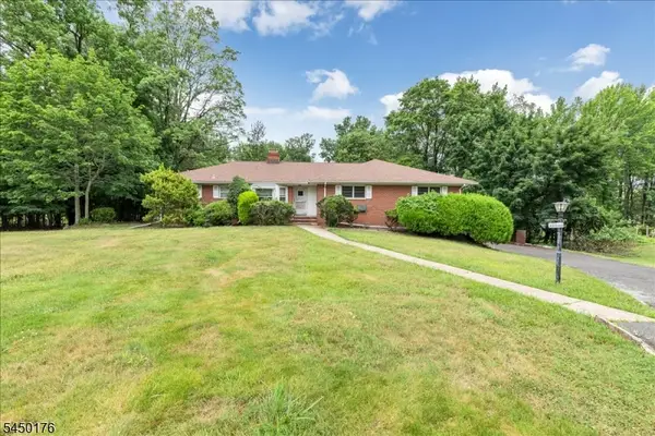 6 Orchard Dr, Scotch Plains Twp., NJ 07076