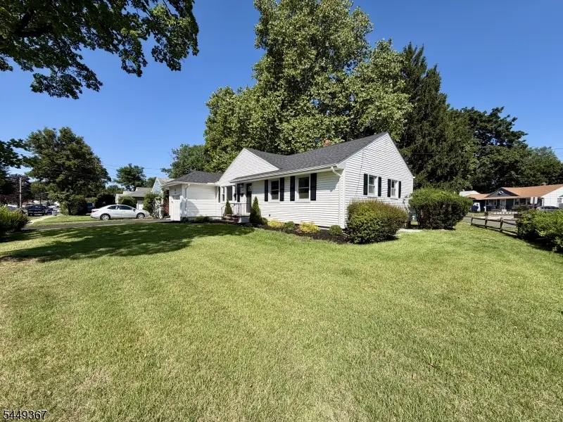 48 Valley View Rd, Hillside, NJ 07205 - #3