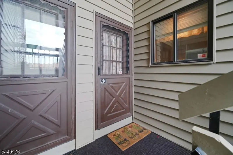 93 Overlook Dr, Union, NJ 08809 - #2