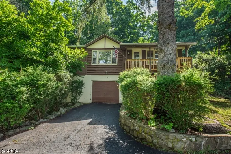 23 Lakeside Ave, Stockholm, NJ 07460 - #3