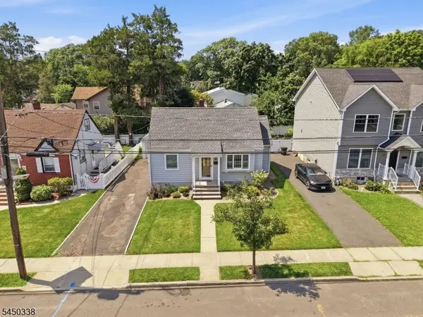119 Ploch Rd, Clifton City, NJ 07013