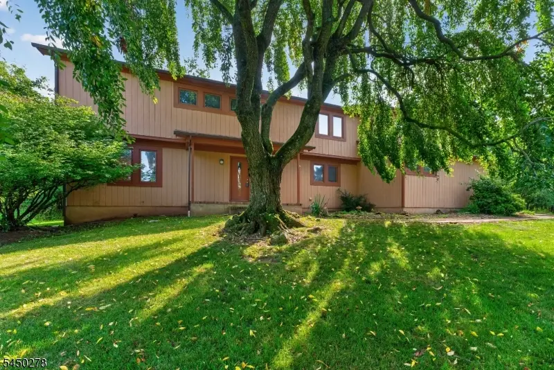 324 Eileen Way, Bridgewater Center, NJ 08807 - #1