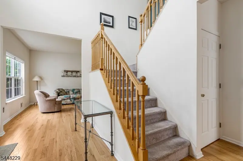 19 Heinrick Way, Bradley Gardens, NJ 08807 - #3