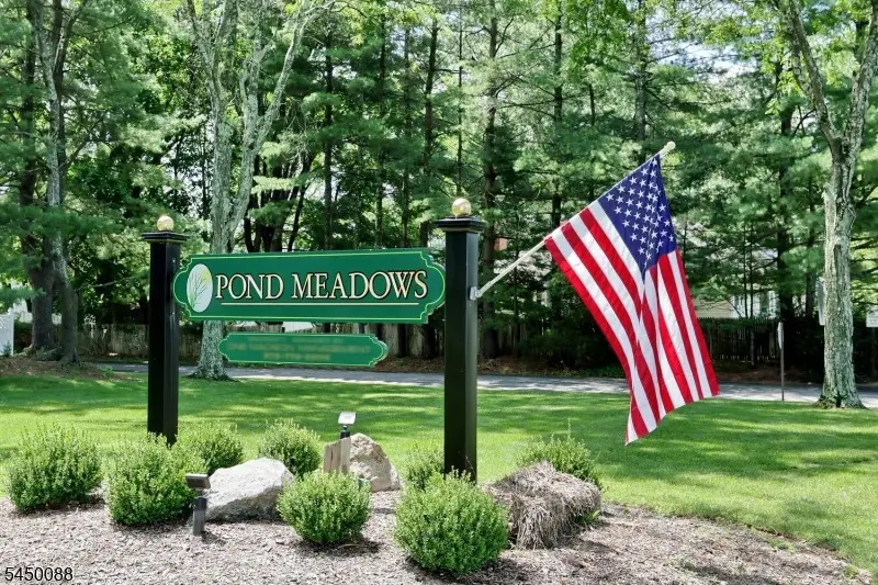 73 Konight Ct, Mahwah, NJ 07430 - #3