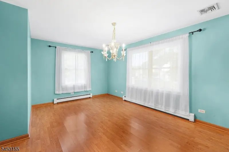 4 Fitzgerald Ave, Clifton, NJ 07011 - #3