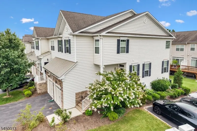 33 Cortland Pl, Montgomery, NJ 08558 - #3