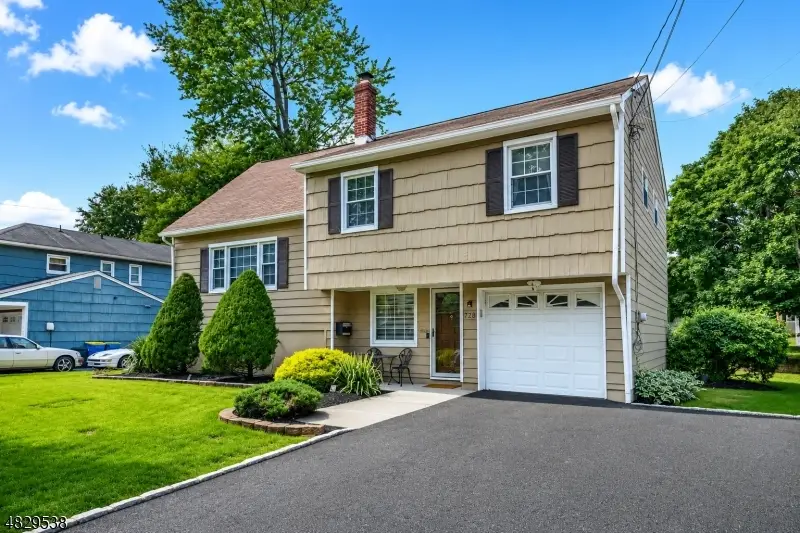 728 Taft Ave, North Plainfield, NJ 07063 - #2