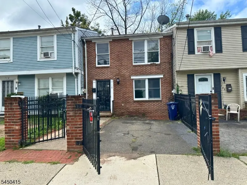 110 Pearl St, Paterson, NJ 07501 - #2