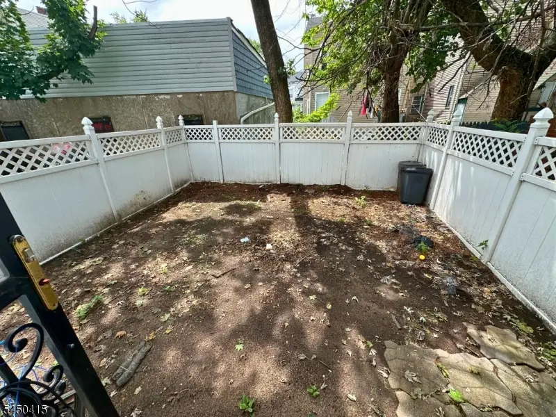 110 Pearl St, Paterson, NJ 07501 - #3