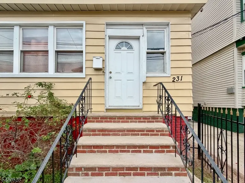231 Myrtle Ave, Irvington, NJ 07111 - #1