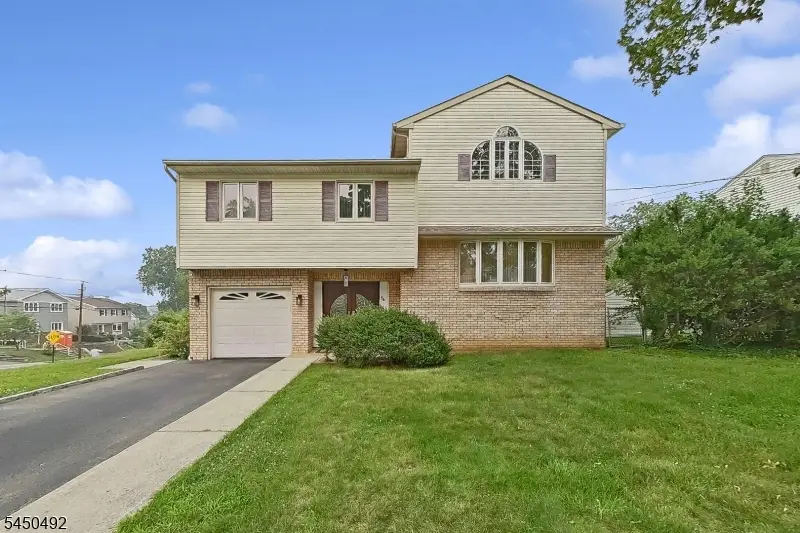 56 Eaton Pl, Brookdale, NJ 07003 - #2