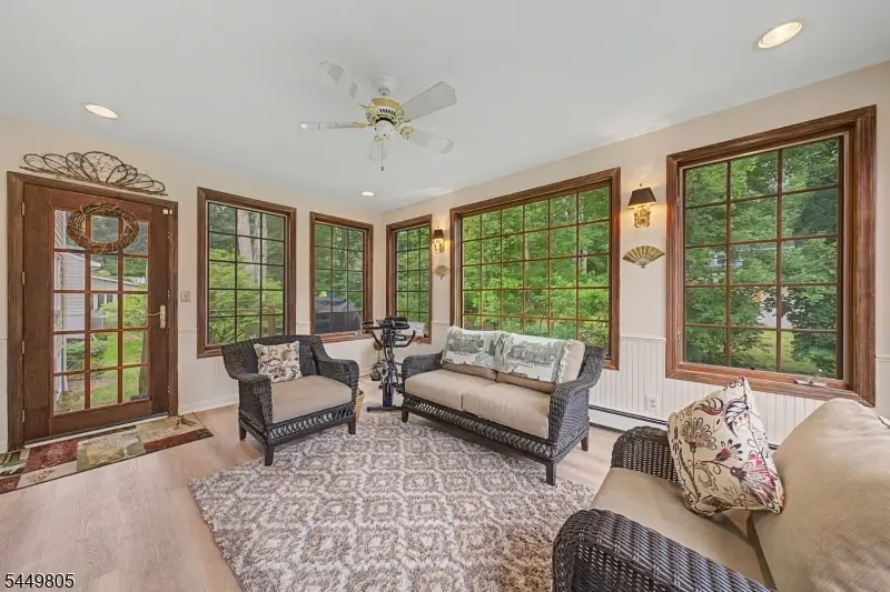 34 Cavell Place, West Caldwell, NJ 07006 - #3