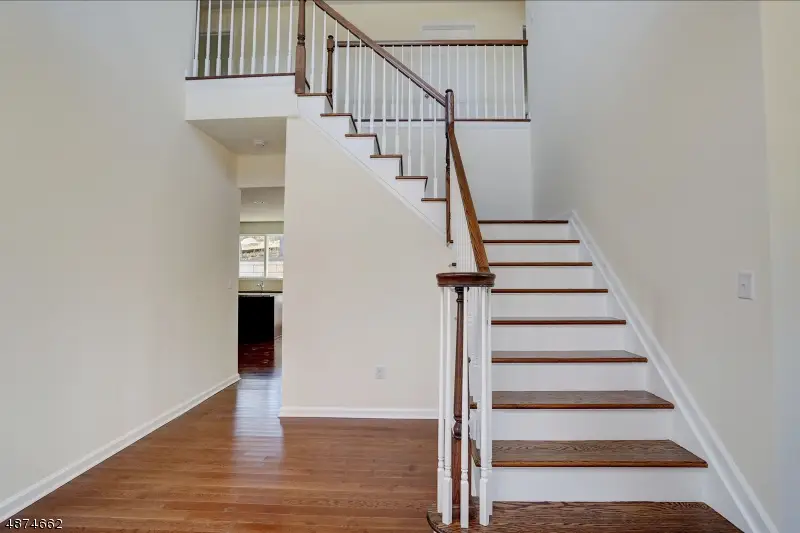 24 Beverly St, Parsippany Troy Hills, NJ 07054 - #2