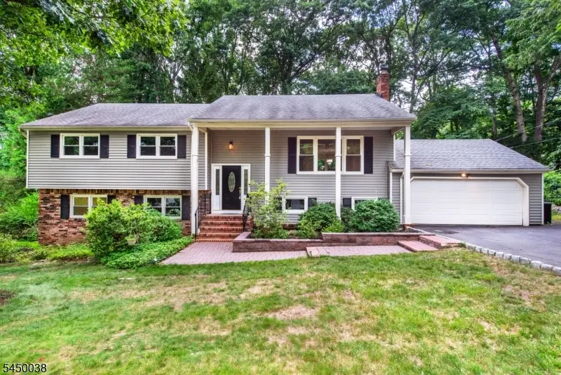11 Southview Rd, Randolph, NJ 07869 - #1