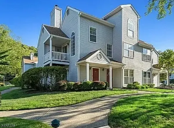116 Harvest Ln, Lincoln Park Boro, NJ 07035