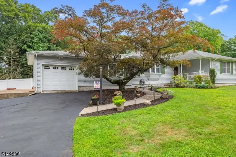 72 Weldon Rd, Lake Hopatcong, NJ 07849 - #1