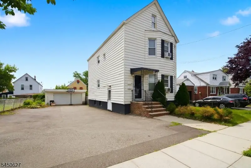 15 Prospect St, Clifton, NJ 07011 - #2
