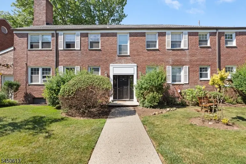 349 Bloomfield Ave #33, Verona, NJ 07044 - #3