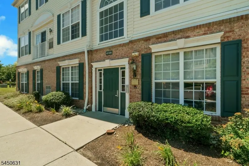 428 Lenape Ln, Lopatcong, NJ 08865 - #2