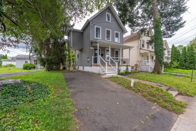 806 E 2nd St, Plainfield, NJ 07062 - #2