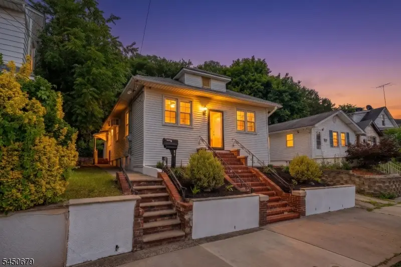 99 Newby Ave, Woodland Park, NJ 07424 - #1