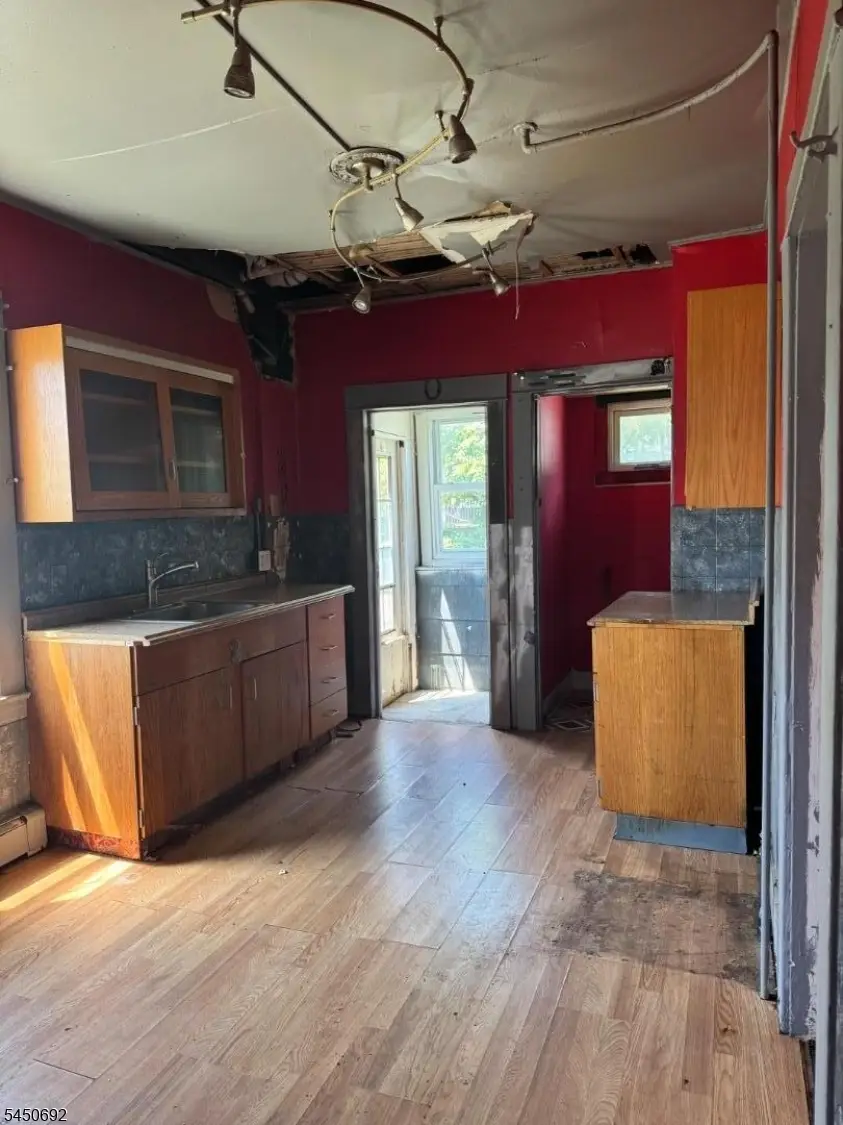237 Seaview Ave, Long Branch, NJ 07740 - #2