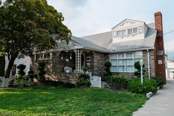 85 Strong St, Wallington Boro, NJ 07057