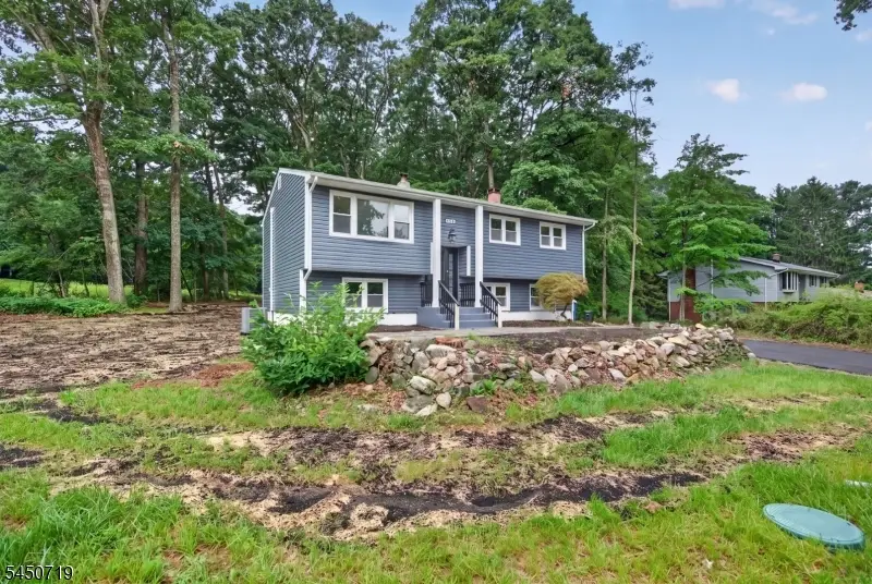 150 Mount Olive Rd, Mount Olive, NJ 07836 - #3