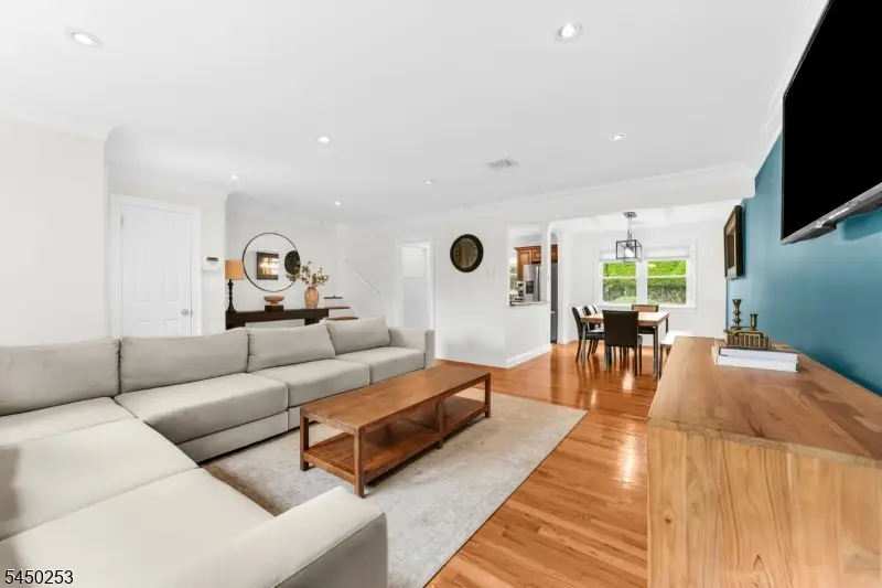 19 Andover Dr, Preakness, NJ 07470 - #3