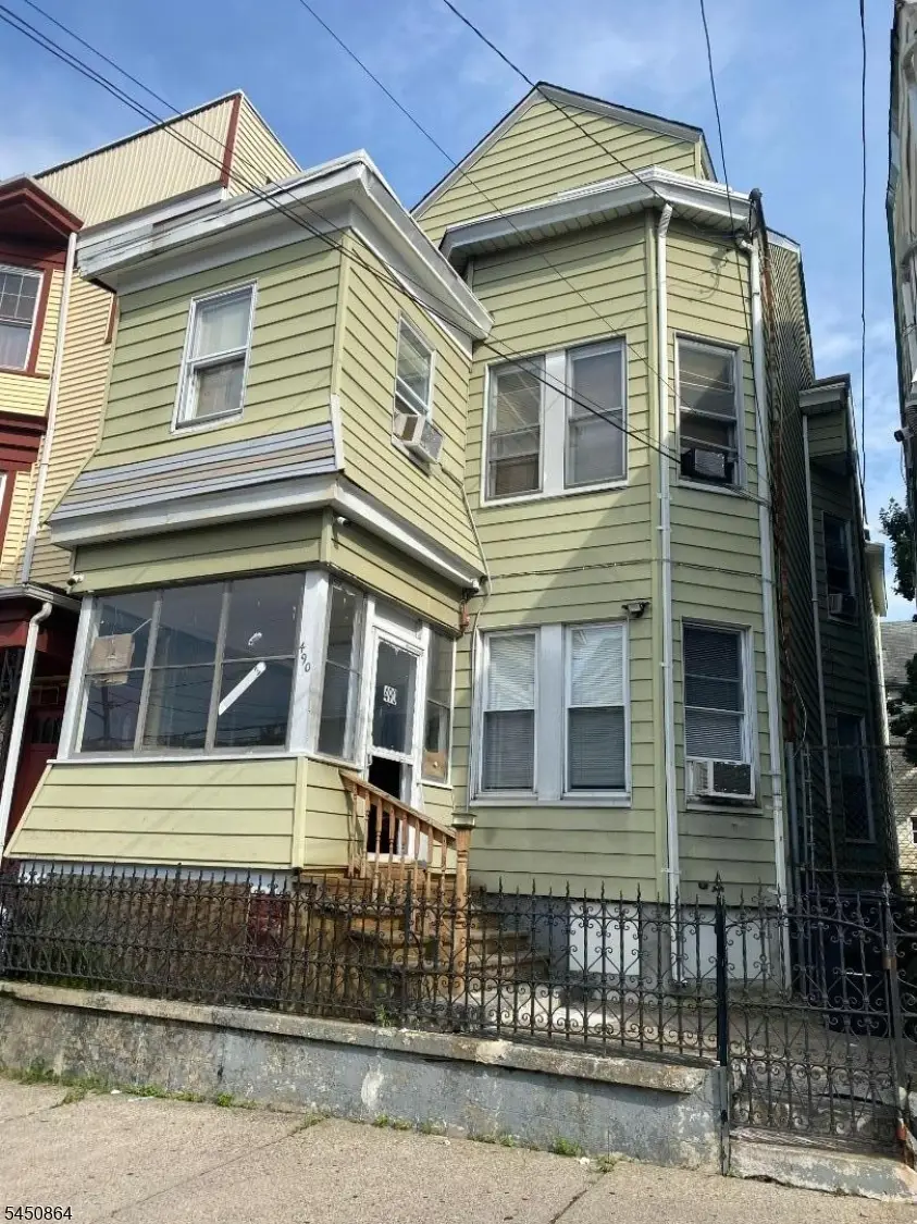490 Union Ave, Paterson, NJ 07522 - #1