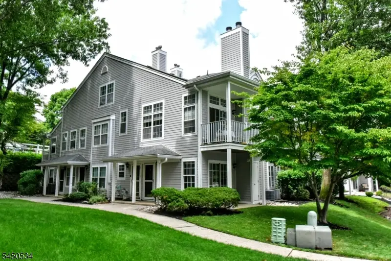 1099 Devon Ct #1099, Mahwah, NJ 07430 - #2