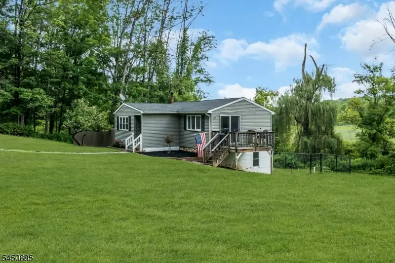 96 Mount View St, Newton, NJ 07860 - #2