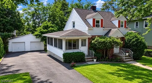 544 Abbott Ave, Ridgefield Boro, NJ 07657
