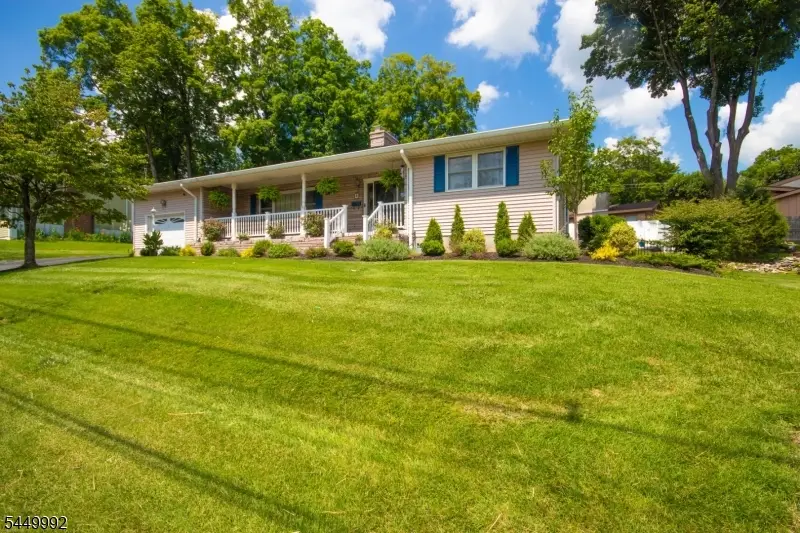 4 Birch Dr, Newton, NJ 07860 - #3