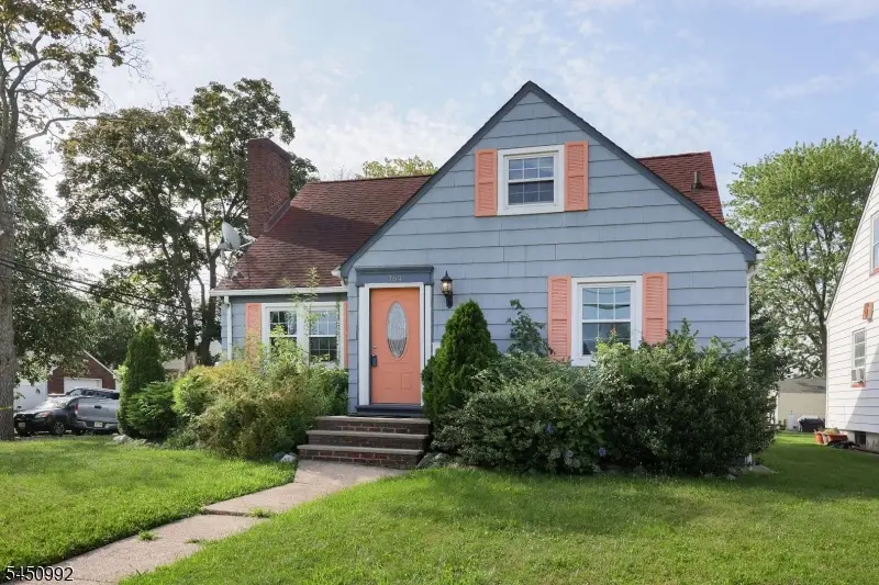 164 W Grant Ave, Roselle Park, NJ 07204 - #2