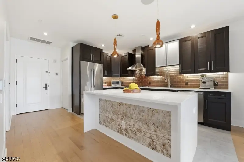 227 4th St #402, Jersey City, NJ 07302 - #3