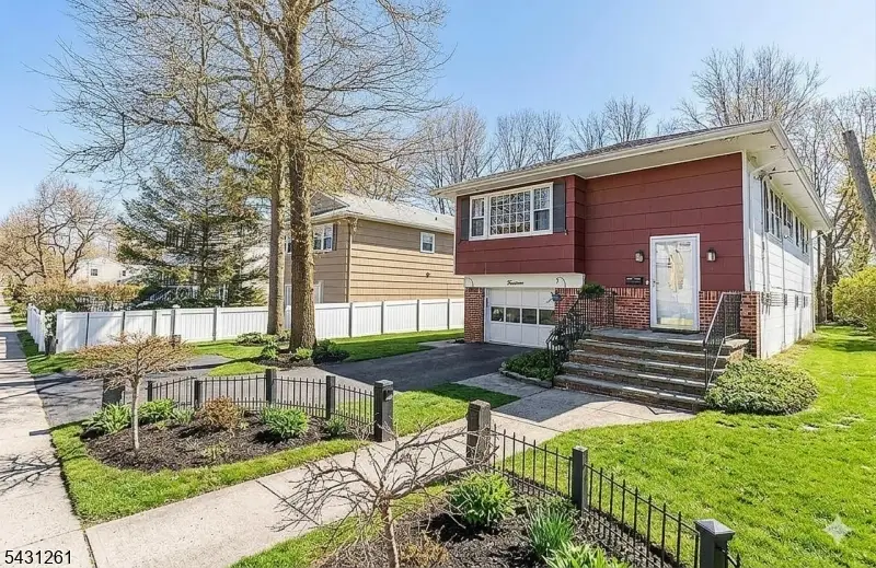 14 Green St, Morristown, NJ 07960 - #2