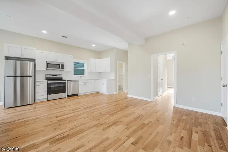 532 Ringwood Ave, Wanaque, NJ 07465 - #3