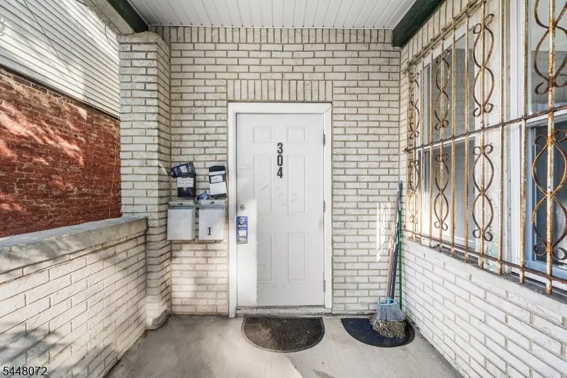 304 Ridgewood Ave, Newark, NJ 07112 - #2