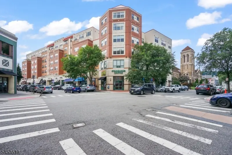48 S Park St #502, Montclair, NJ 07042 - #1