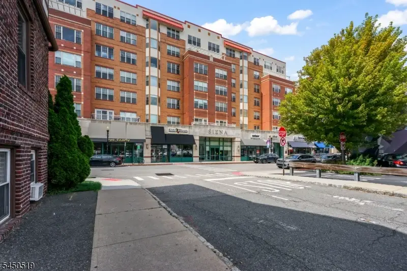 48 S Park St #502, Montclair, NJ 07042 - #2